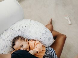 feeding pillow