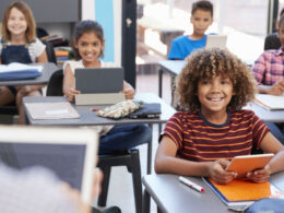 Students_Classroom_School_Tablets