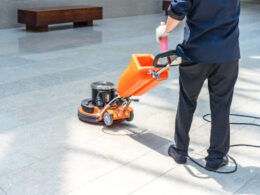 Floor scrubber