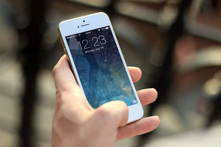 Unlock iPhone 7 CellUnlocker
